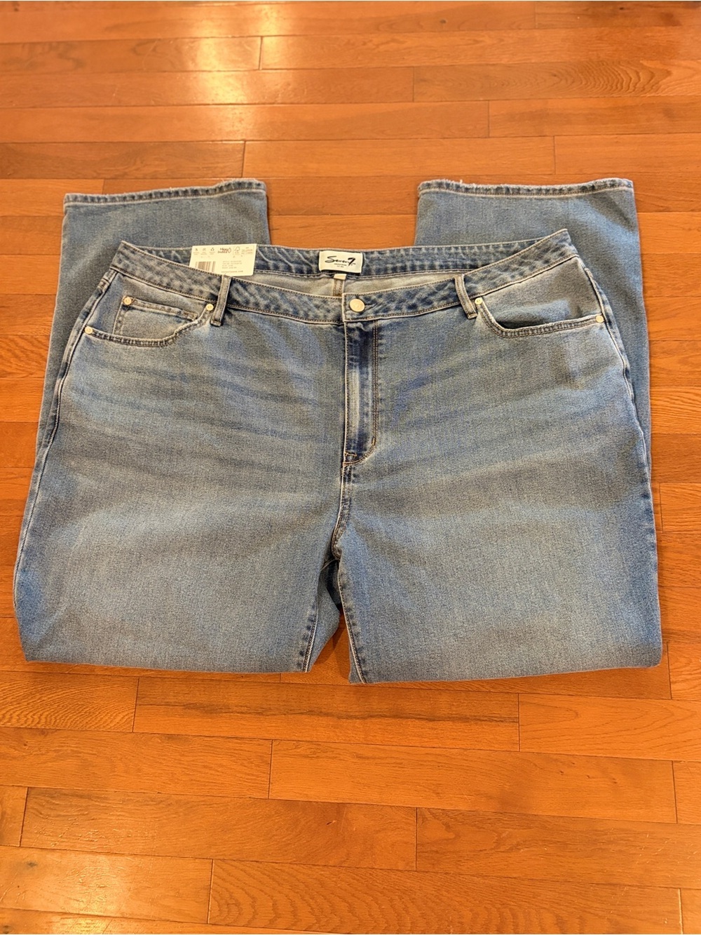 Seven7 Womens Loose Straight Light Blue Jeans